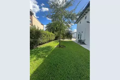 6410 SW 139th Avenue Rd #203, Miami, FL 33183 - Photo 3