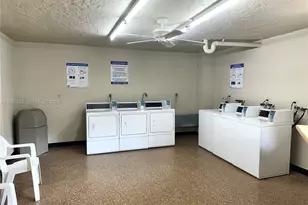 8045 SW 107th Ave, Miami, FL 33173 - Photo 17