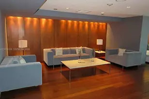 325 S Biscayne Blvd, Miami, FL 33131 - Photo 27