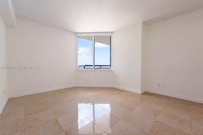 325 S Biscayne Blvd #4122, Miami, FL 33131 - Photo 13