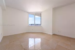 325 S Biscayne Blvd, Miami, FL 33131 - Photo 13