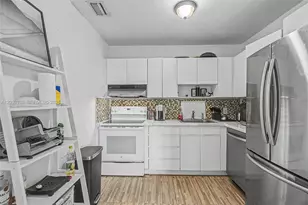 702 Boabadilla, Coral Gables, FL 33134 - Photo 15
