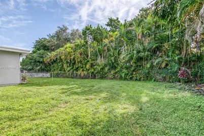 11527 SW 81st Rd #11527, Pinecrest, FL 33156 - Photo 17