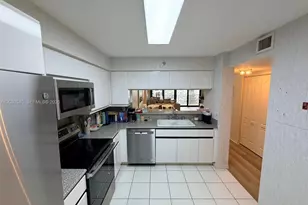 5757 Collins Ave, Miami Beach, FL 33140 - Photo 33