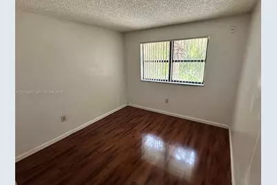 7200 NW 179th St #311, Hialeah, FL 33015 - Photo 13