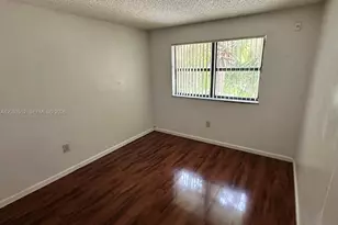 7200 NW 179th St, Hialeah, FL 33015 - Photo 13