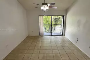 7200 NW 179th St, Hialeah, FL 33015 - Photo 5