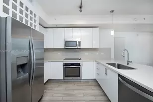 999 SW 1st Ave, Miami, FL 33130 - Photo 3