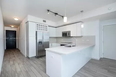 999 SW 1st Ave #2402, Miami, FL 33130 - Photo 7