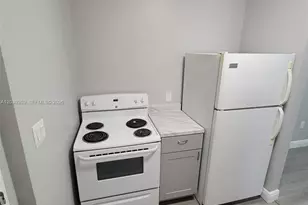 1740 NW 1st Pl, Miami, FL 33136 - Photo 5
