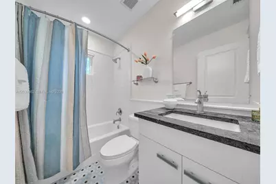 736 NE 17th Way, Fort Lauderdale, FL 33304 - Photo 23