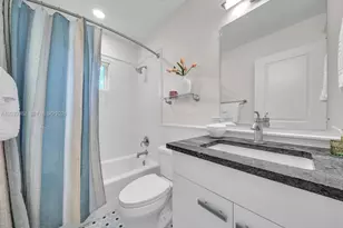 736 NE 17th Way, Fort Lauderdale, FL 33304 - Photo 23