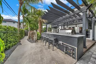 736 NE 17th Way, Fort Lauderdale, FL 33304 - Photo 31