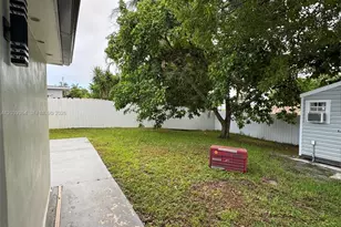 2181 SW 50th Ave, Fort Lauderdale, FL 33317 - Photo 17