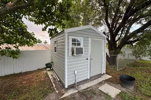 2181 SW 50th Ave, Fort Lauderdale, FL 33317 - Photo 21