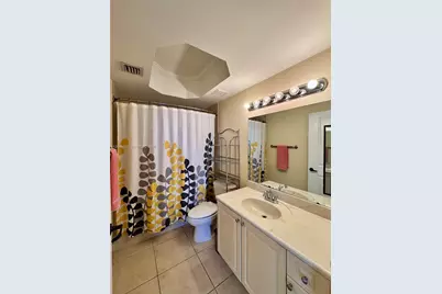 2301 SW 27th Ave #1500, Miami, FL 33145 - Photo 13