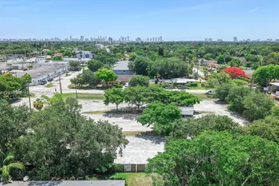 1st Ave NW 166 St, Miami, FL 33169 - Photo 9