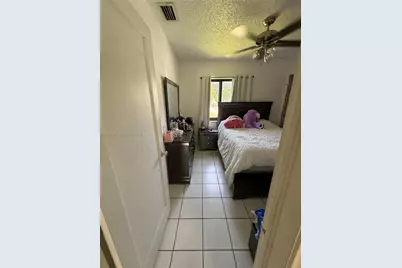 3320 E 10th Ave, Hialeah, FL 33013 - Photo 11