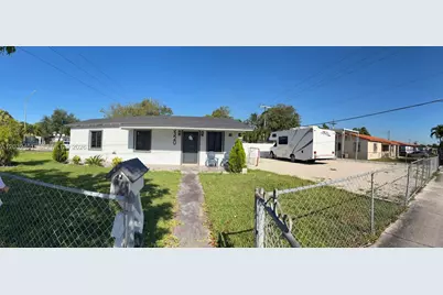 3320 E 10th Ave, Hialeah, FL 33013 - Photo 13