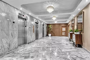 5401 Collins Ave, Miami Beach, FL 33140 - Photo 31