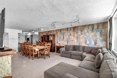 5401 Collins Ave #813, Miami Beach, FL 33140 - Photo 5
