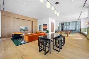 11 NE 6th St, Miami, FL 33132 - Photo 19