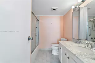 2301 S Ocean Dr, Hollywood, FL 33019 - Photo 29