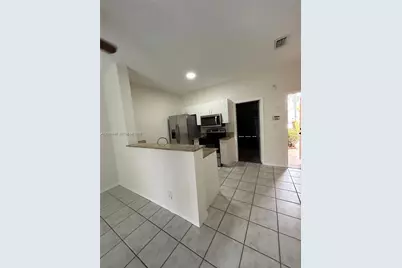 2167 Madeira Dr #2167, Weston, FL 33327 - Photo 3