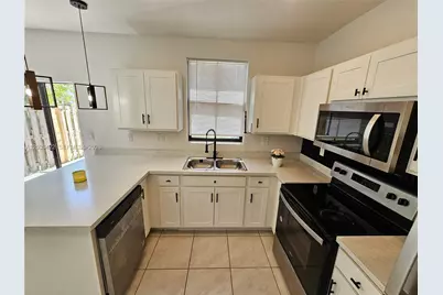 1473 NE 5th Ave #1473, Florida City, FL 33034 - Photo 9
