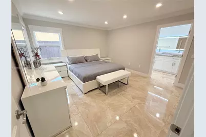 19331 NW 57th Ct, Miami, FL 33015 - Photo 11