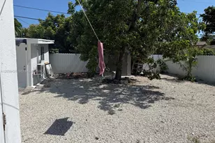 1880 NE 159th St, North Miami Beach, FL 33162 - Photo 9