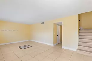 1774 SW 81st Ln, Davie, FL 33324 - Photo 11