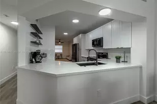 10750 NW 66th St, Doral, FL 33178 - Photo 17