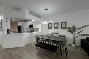 10750 NW 66th St, Doral, FL 33178 - Photo 19