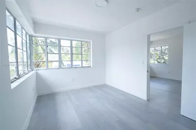 423 NE 71st St #4, Miami, FL 33138 - Photo 9