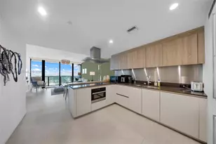 1000 Brickell Plaza, Miami, FL 33131 - Photo 1