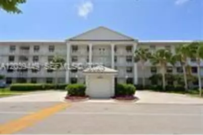 3630 Whitehall Dr #104, West Palm Beach, FL 33401 - Photo 1