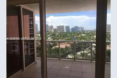 19333 Collins Ave #1109, Sunny Isles Beach, FL 33160 - Photo 17