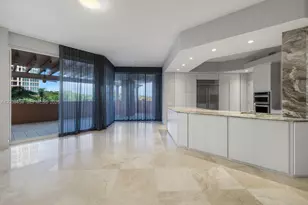 10 Edgewater Dr, Coral Gables, FL 33133 - Photo 29