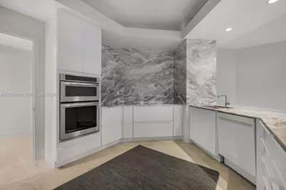 10 Edgewater Dr #4H, Coral Gables, FL 33133 - Photo 23