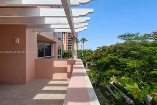 10 Edgewater Dr, Coral Gables, FL 33133 - Photo 13