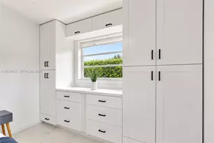 1220 NE 8th St, Pompano Beach, FL 33060 - Photo 17