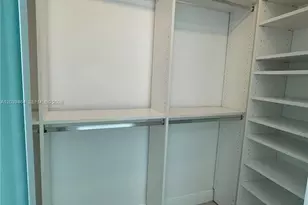 350 S Miami Ave, Miami, FL 33130 - Photo 9