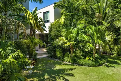 7851 SW 48th Pl, Miami, FL 33143 - Photo 1