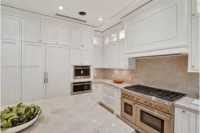 7212 SW 52nd Ct, Miami, FL 33143 - Photo 13