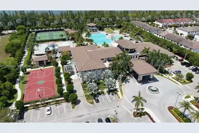 8605 NW 102nd Ct, Doral, FL 33178 - Photo 35