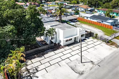 3040 NW 93rd St, Miami, FL 33147 - Photo 15