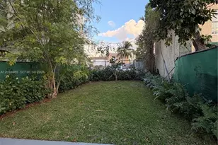 221 SW 11th Ave, Miami, FL 33130 - Photo 15