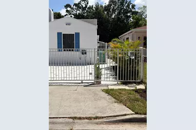 227 SW 26th Rd #Rear, Miami, FL 33129 - Photo 25