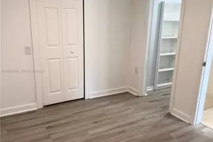227 SW 26th Rd, Miami, FL 33129 - Photo 15